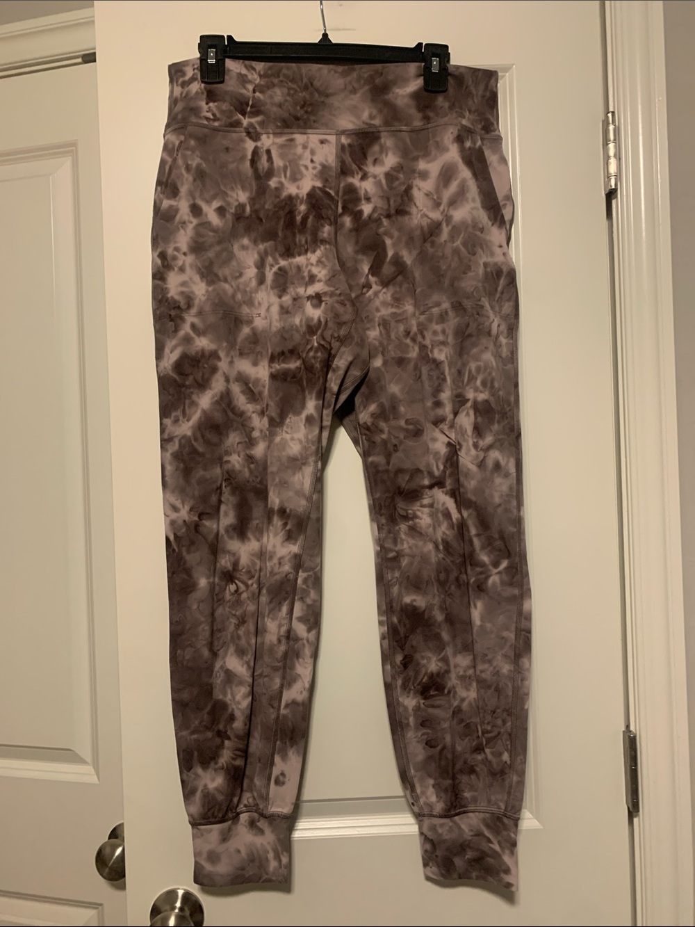 Lululemon Align Space Dye Joggers, Sz 12, 28in
Mink Berry/Lunar Rock, GUC